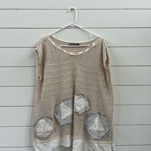 Zele Beige Knit Top with White Accents